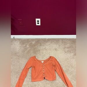 Super cute amazing condition burnt orange cropped and fitted long sleeve